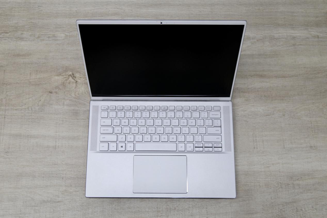 戴尔灵越7620和灵越7000,戴尔灵越7400-1605内部讲解