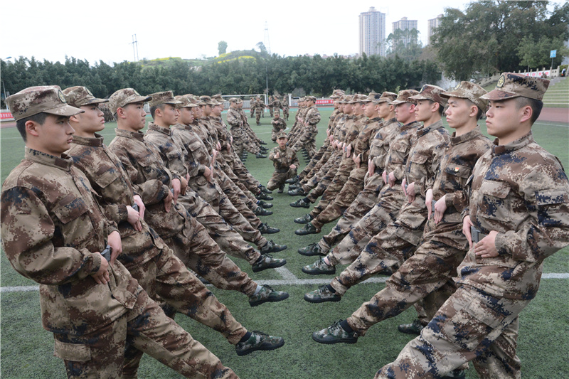 淬火锻造成钢,淬火炼成钢