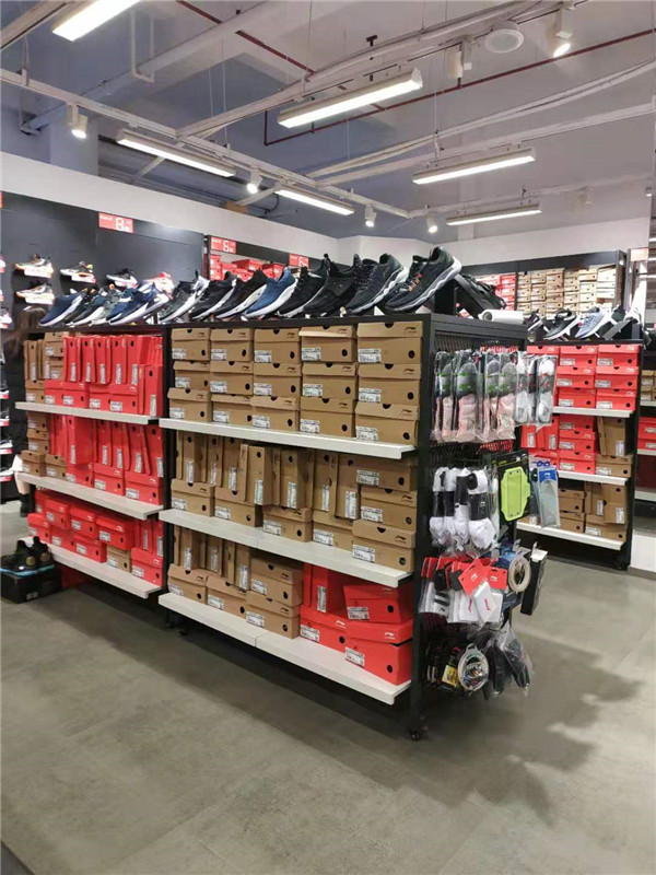 晋江鞋都安踏,福建晋江李宁安踏运动鞋