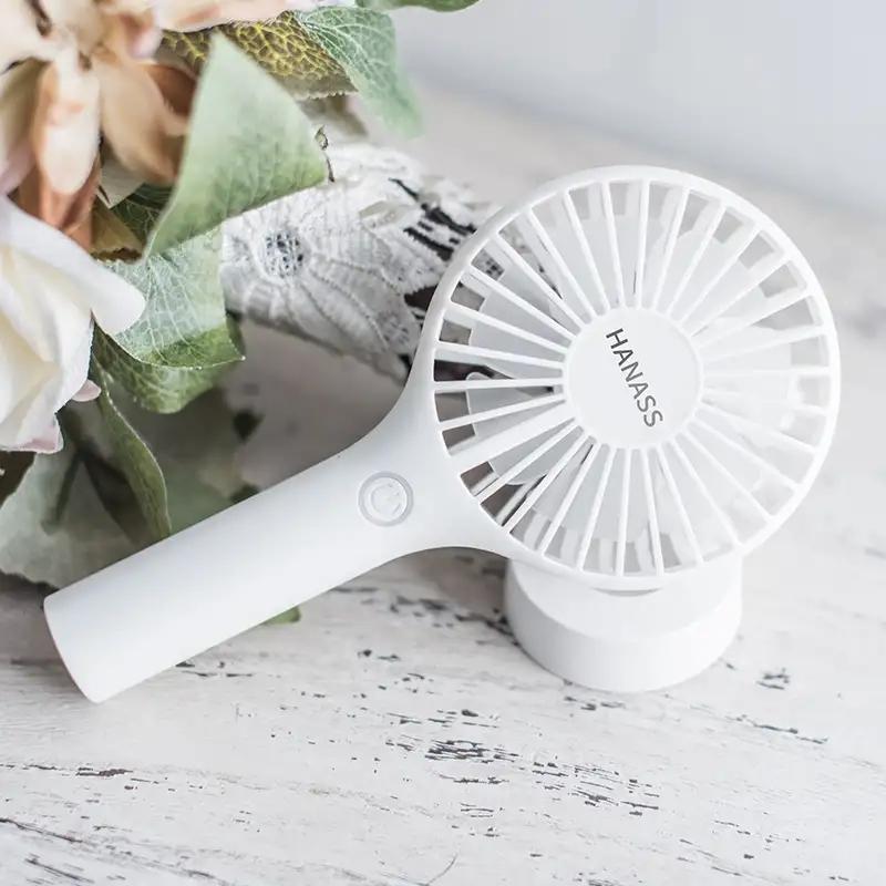 空调吹的头疼摸着有点热,空调吹的头疼关掉会好点嘛