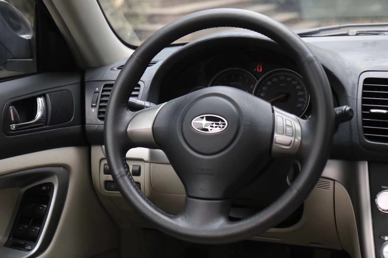 10年斯巴鲁力狮2.5四驱旅行车,斯巴鲁力狮瓦罐wagon旅行车2.0豪华