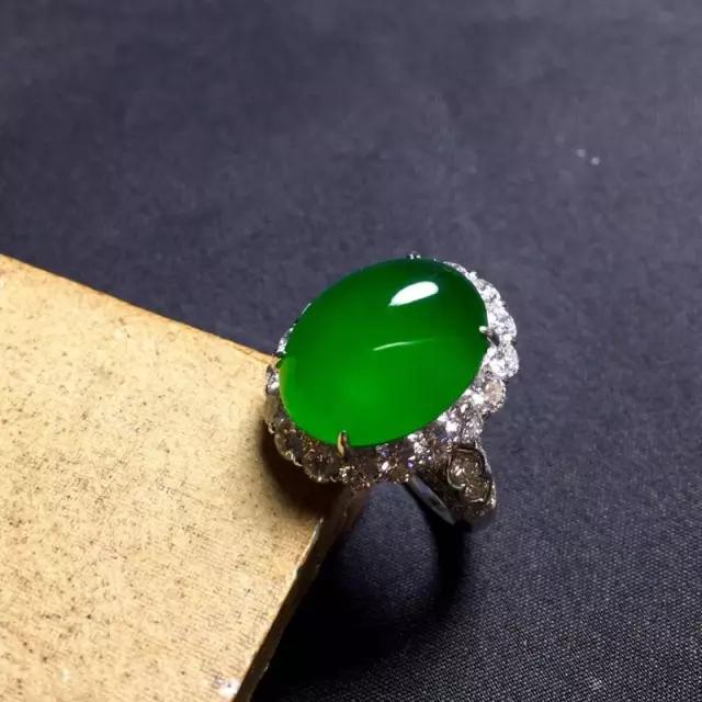 最灵性的翡翠搭配,调花素与高效调花灵有区别吗