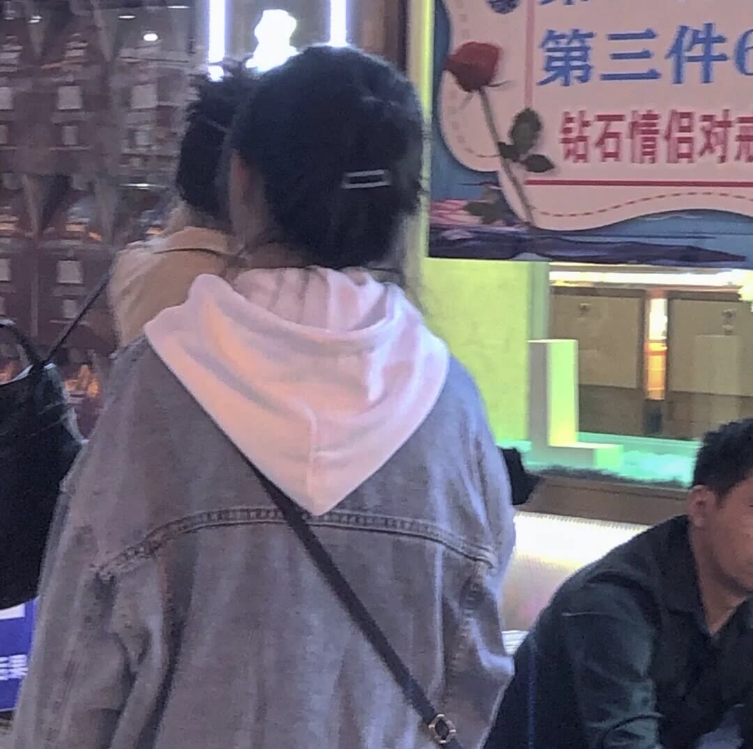 让闺蜜吃醋的头像,对象看了吃醋的头像