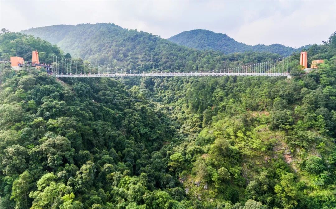 高考结束，暑期来袭，昆明青龙峡放“价”：凭准考证免费入园