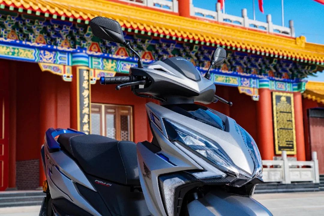 裂行rx125豪华版和星际版,裂行rx125麒麟