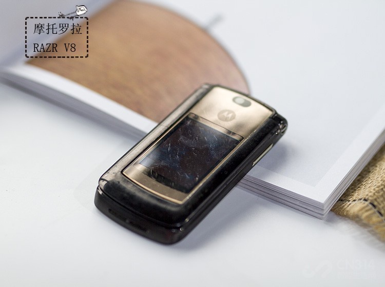 摩托罗拉爆款v系列,摩托罗拉v系列图鉴