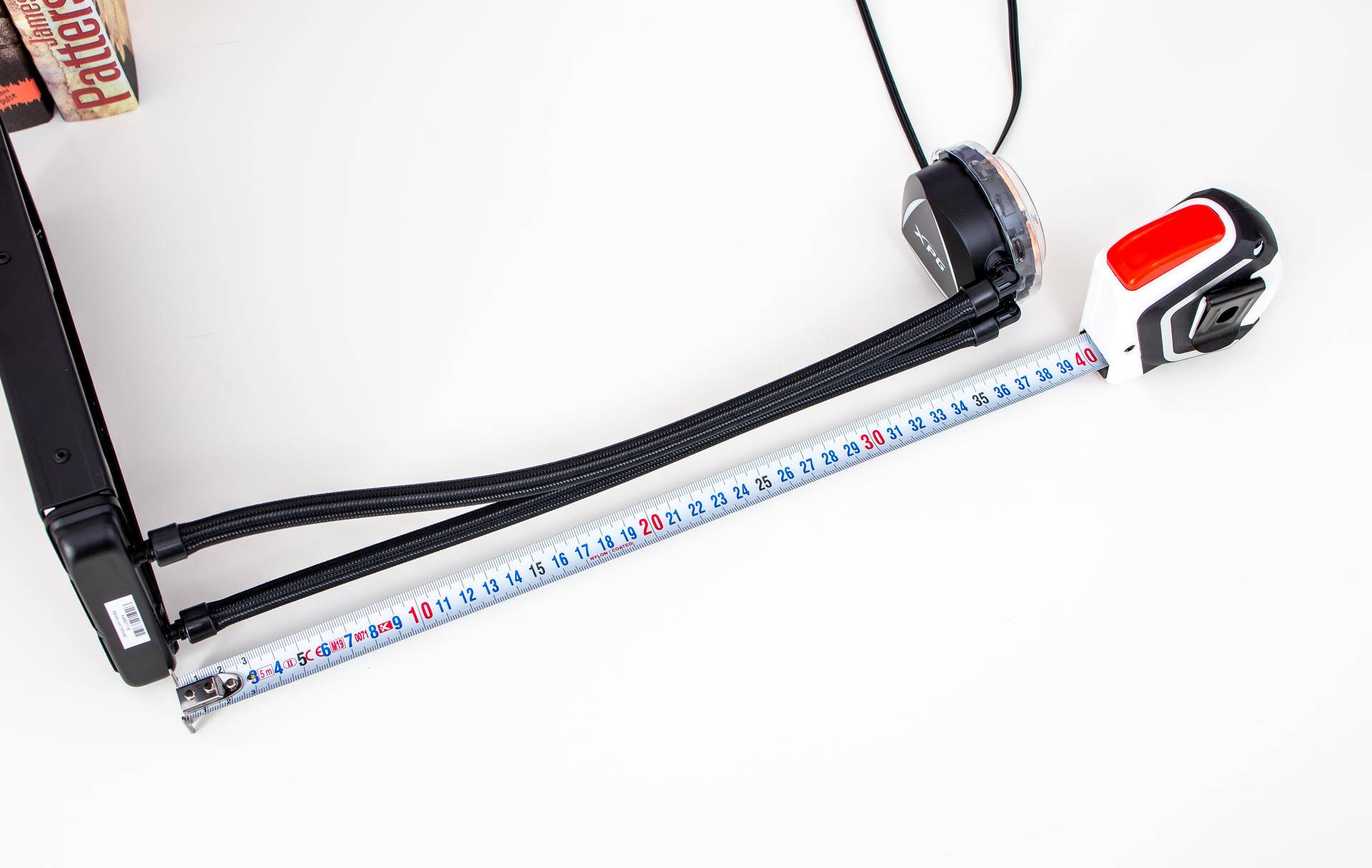 威刚一体式水冷测评,可以畅快玩游戏的笔记本电脑