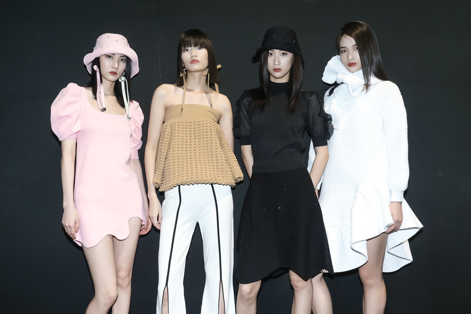 JUNNE品牌2022春夏“第六宫”系列亮相北京