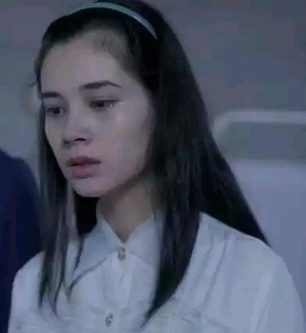 知名*星艳**因节食减肥住进ICU，给追求“骨感美”的女性，提了个醒