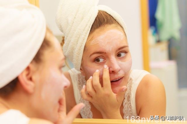 白糖洗脸的正确方法淡化痘印,白糖蜂蜜去角质真的有用吗