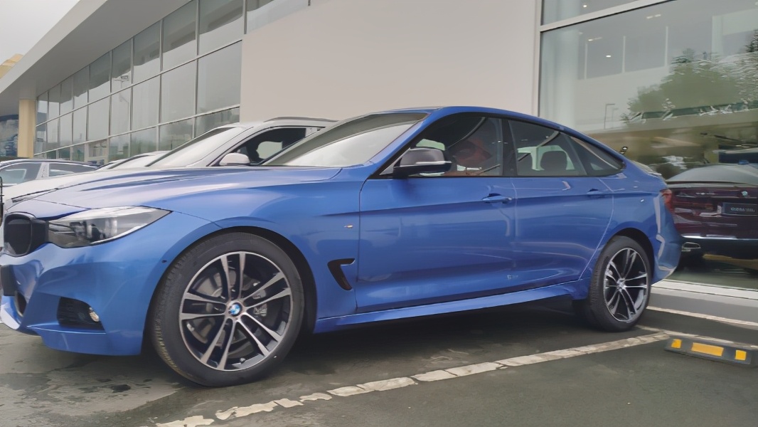 到底选宝马3系还是gt,现款3系值得买吗