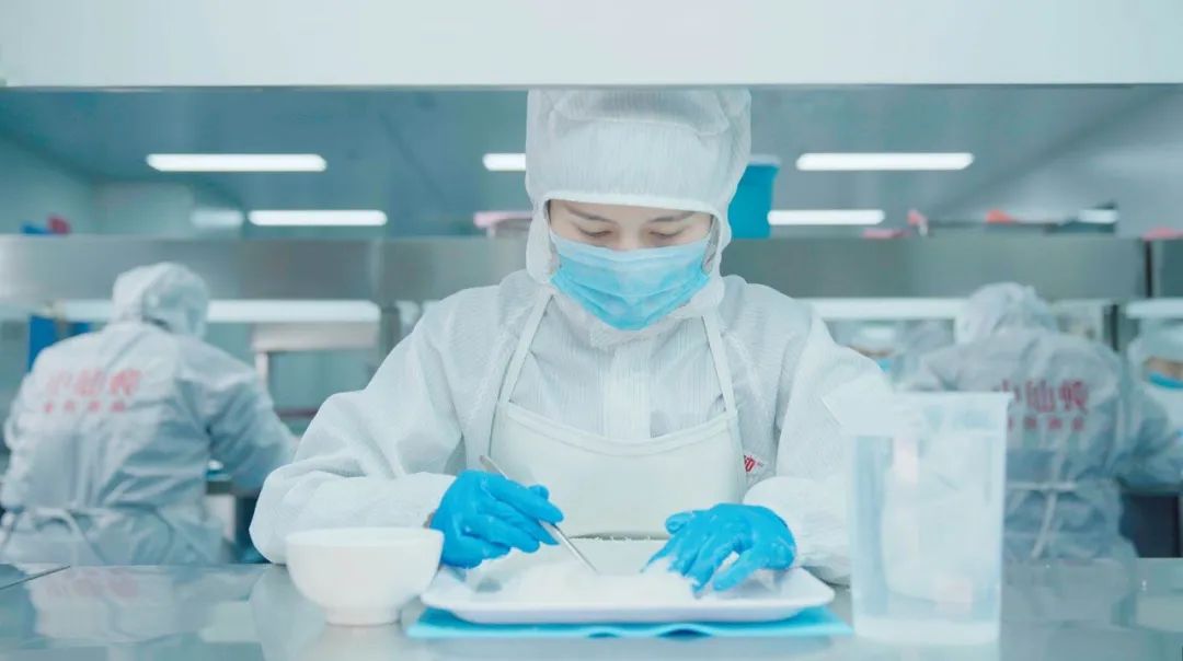 小仙炖怎么发展起来的,小仙炖盈利情况