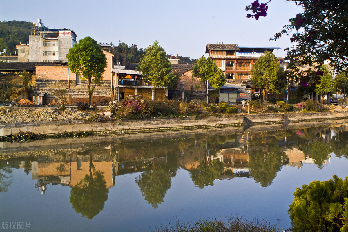 腾冲特色边境小镇,腾冲苏杭风景图片