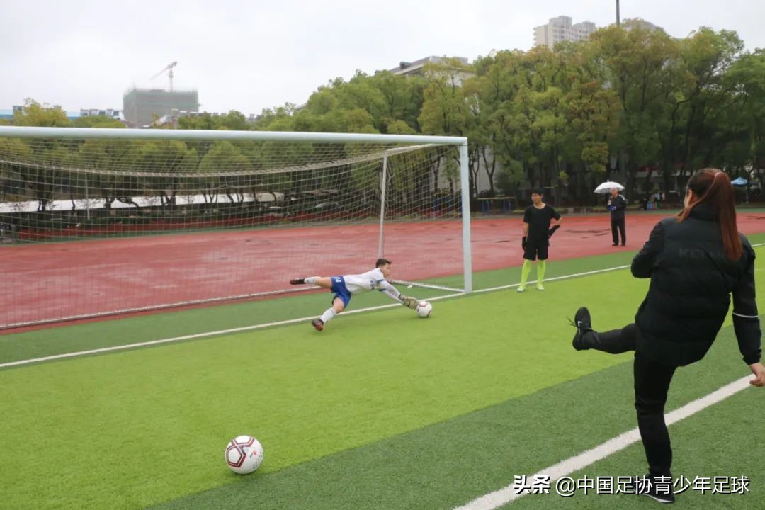 青少年足球联赛u13哪里有直播,全国青少年足球u11精英集训营