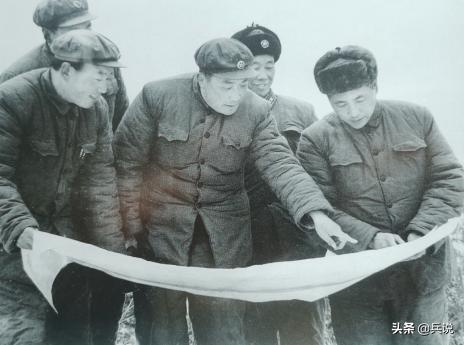 张国华逝世时,年仅58岁,周总理机场迎接骨灰,潸然泪下