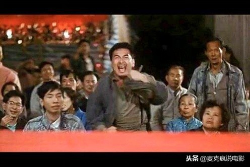 谢苗和武术冠军打戏忘招往后跑,谢苗成年打戏