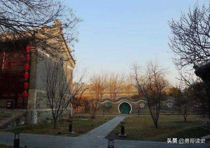 被七万大洋卖掉的铁帽子王府如何变成了高级饭店？