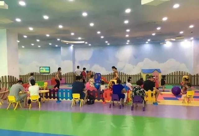 高档大牌白菜价,海南大牌免税