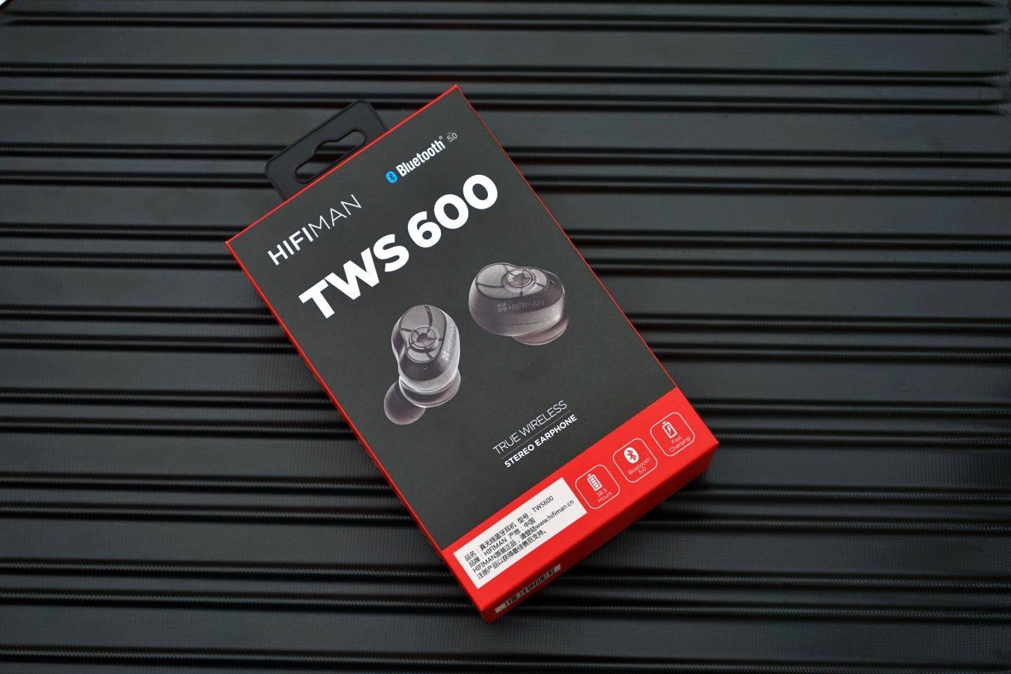 苹果tws对比airpodspro,airpodsprotws600