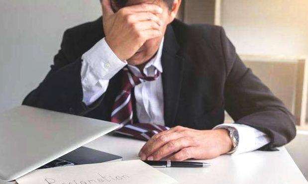 为什么有人会轻视别人,为什么别人轻视自己