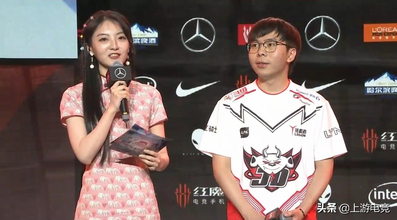 jdg卡莎最后一波,imp卡莎原地闪现