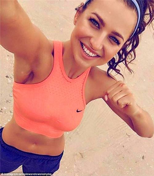 9分钟5球莱万多夫斯基,莱万9分钟5球九五至尊