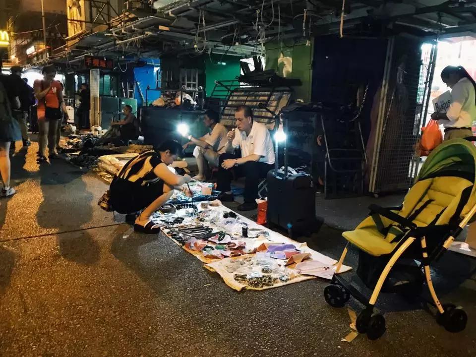 「社创案例」你热爱环保吗？那就摆个闲地摊，也可以功德无量！