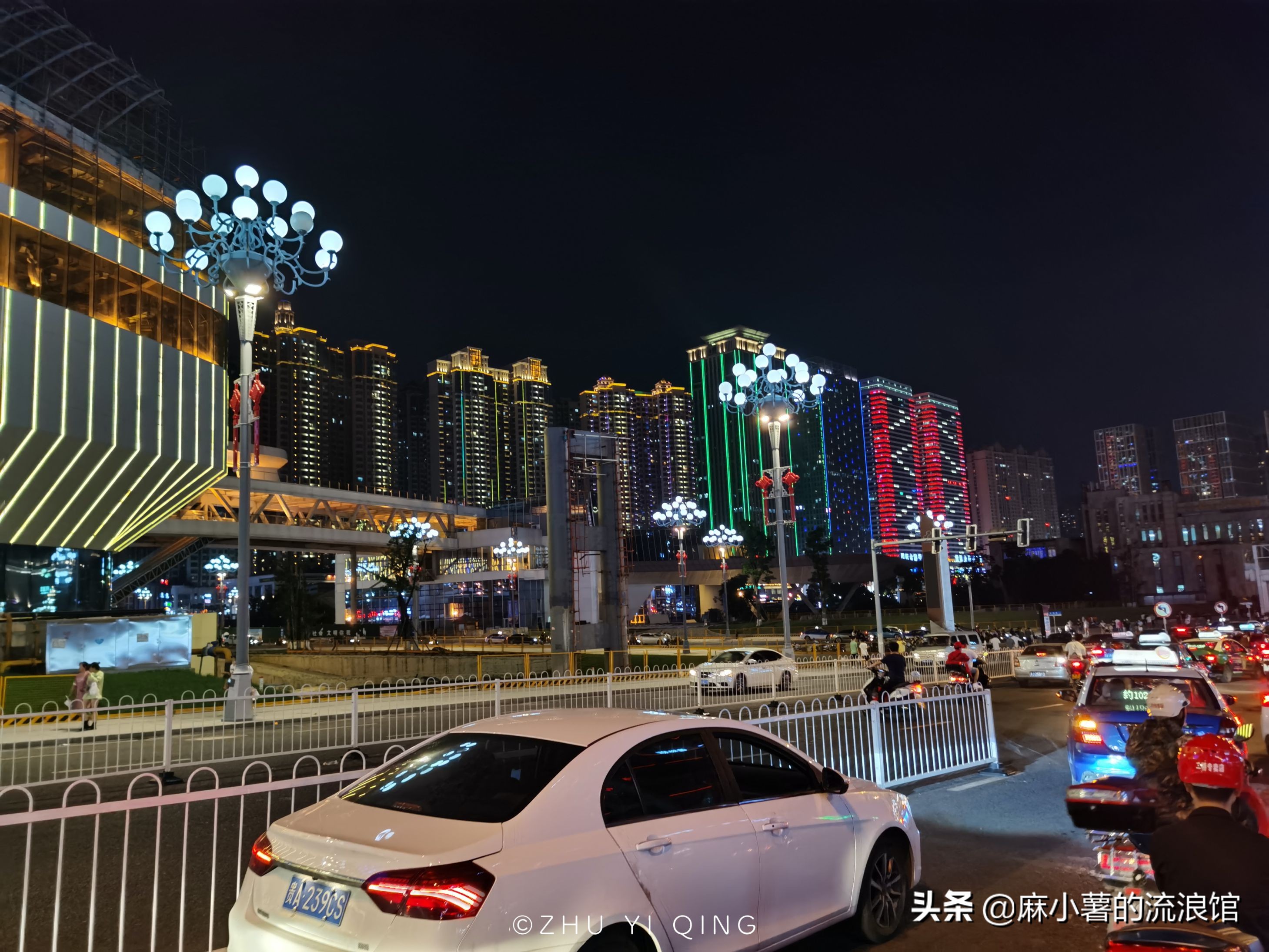 贵州有一座亚洲最大小区，里面住着50万人，高楼密集程度堪比香港