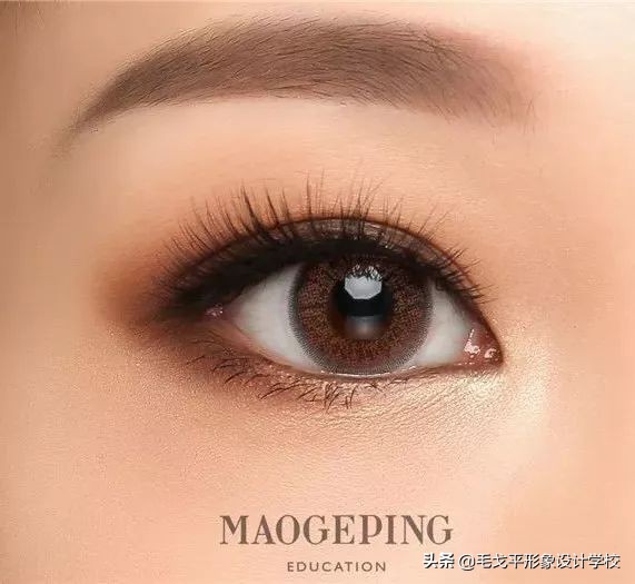 眼妆小技巧让你画出适合你的眼妆,眼妆教程手把手教你画眼妆