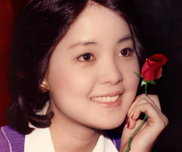 邓丽君甜蜜蜜经久不衰,经典邓丽君甜蜜蜜听一遍就醉