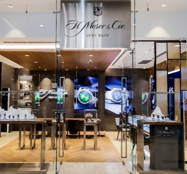 H.MOSERCIE.亨利慕时长沙IFS精品店盛装开业