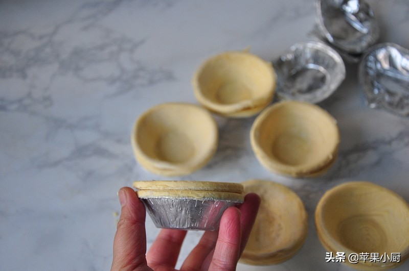 美味蛋挞原来超简单就能做出来,不用烤箱怎样做蛋挞又简单又好吃