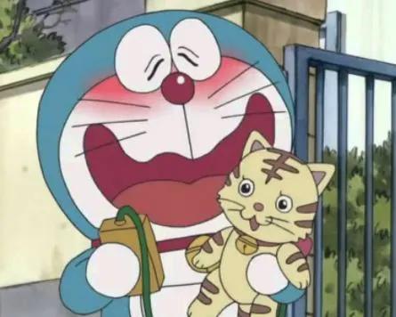 4月春暖花开，宜吃一枚甜甜的铜锣烧！哆啦A梦挚爱同款！