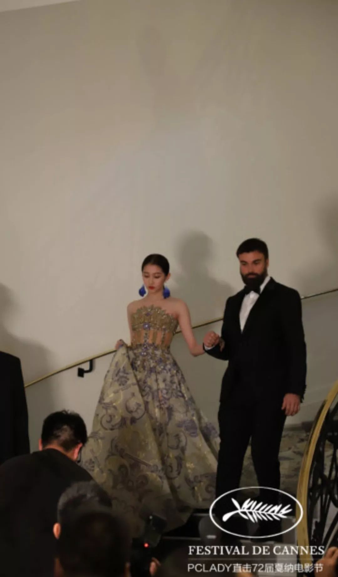 马丽说沈腾夏洛特烦恼忘词,沈腾马丽小品扶不扶沈腾忘词片段