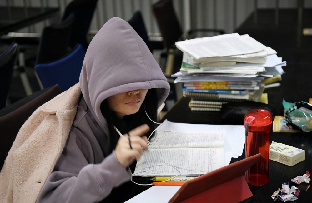 艺术考研政治多少分过线,考研英语政治多少分过线