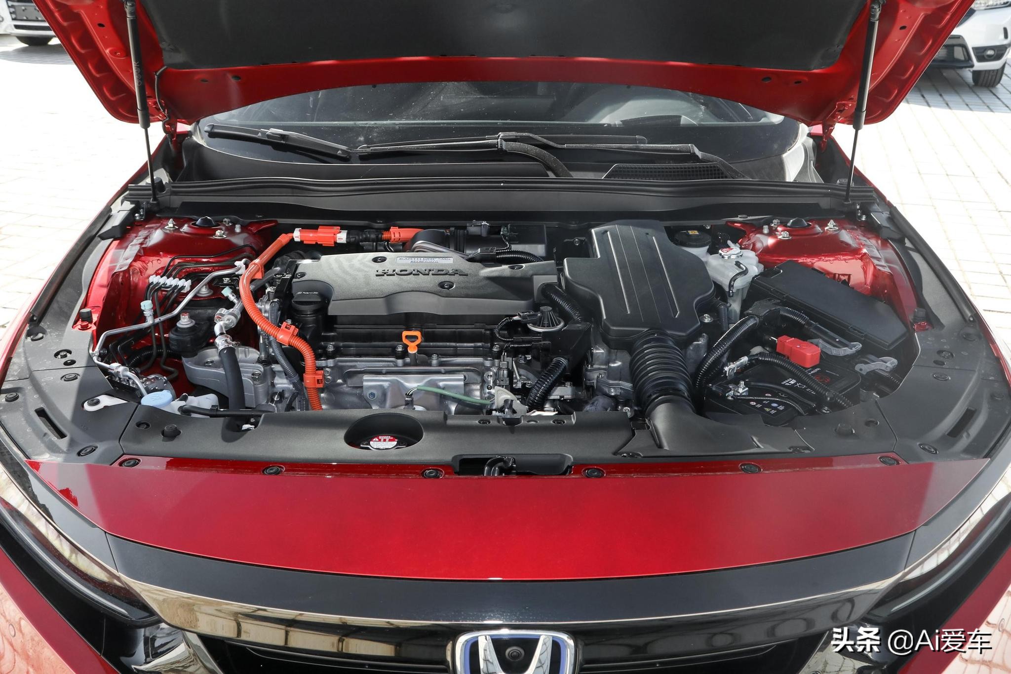 4.4l油耗百公里多少钱,4.4l油耗算不算高