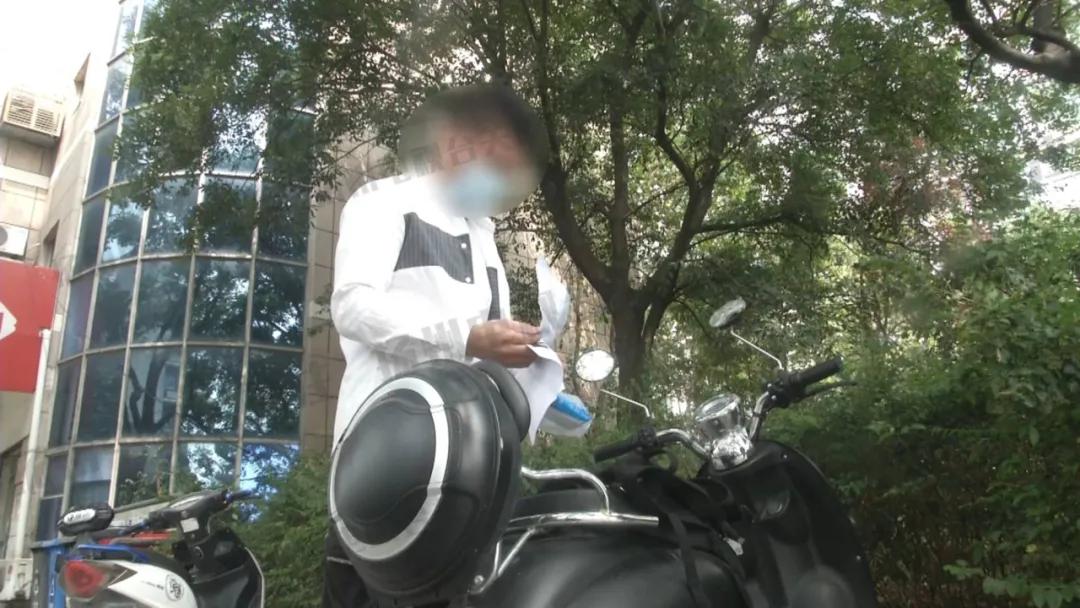 小李看男科,疑遭“小病大治”