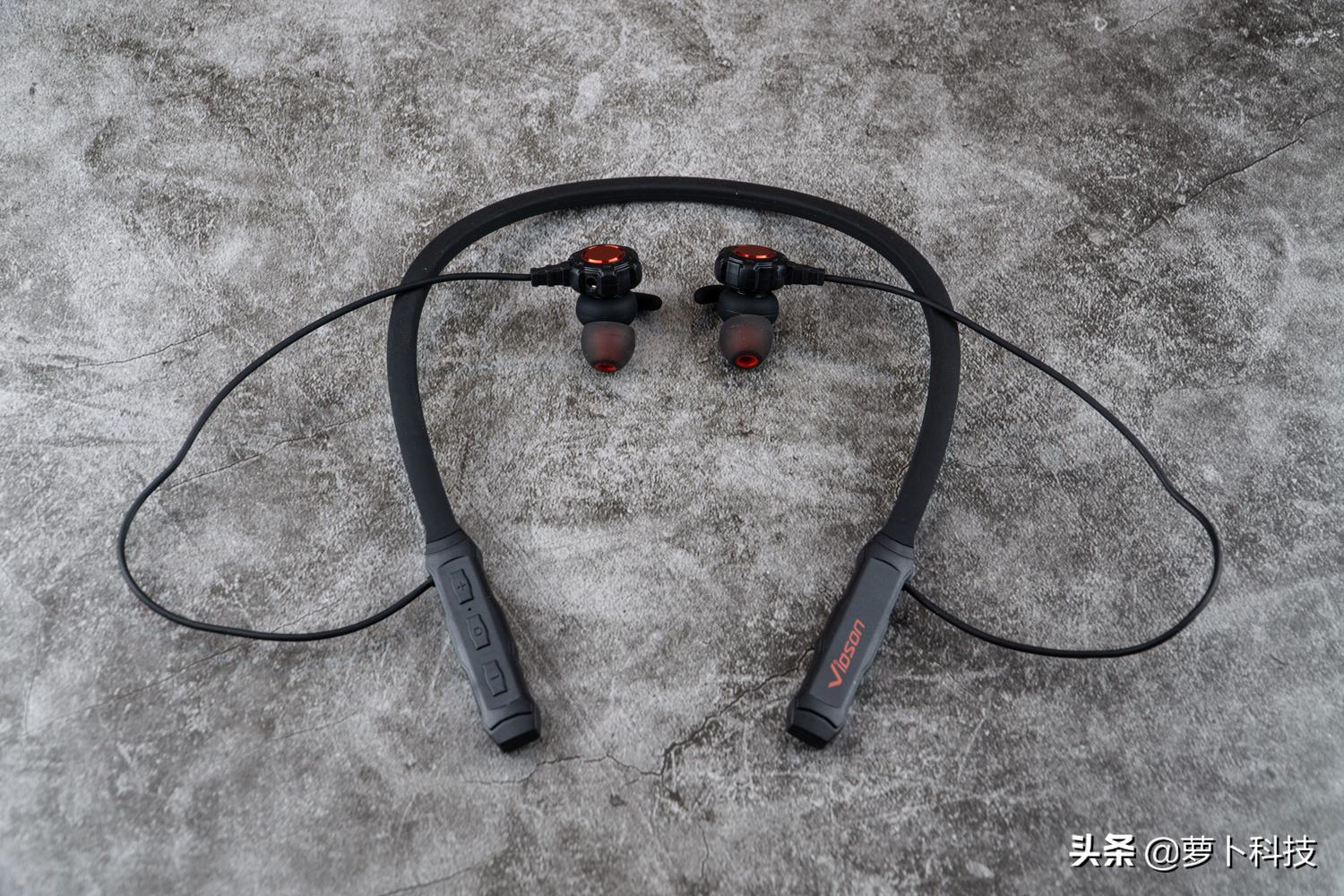 物理外挂入耳耳机,物理外挂电竞耳机