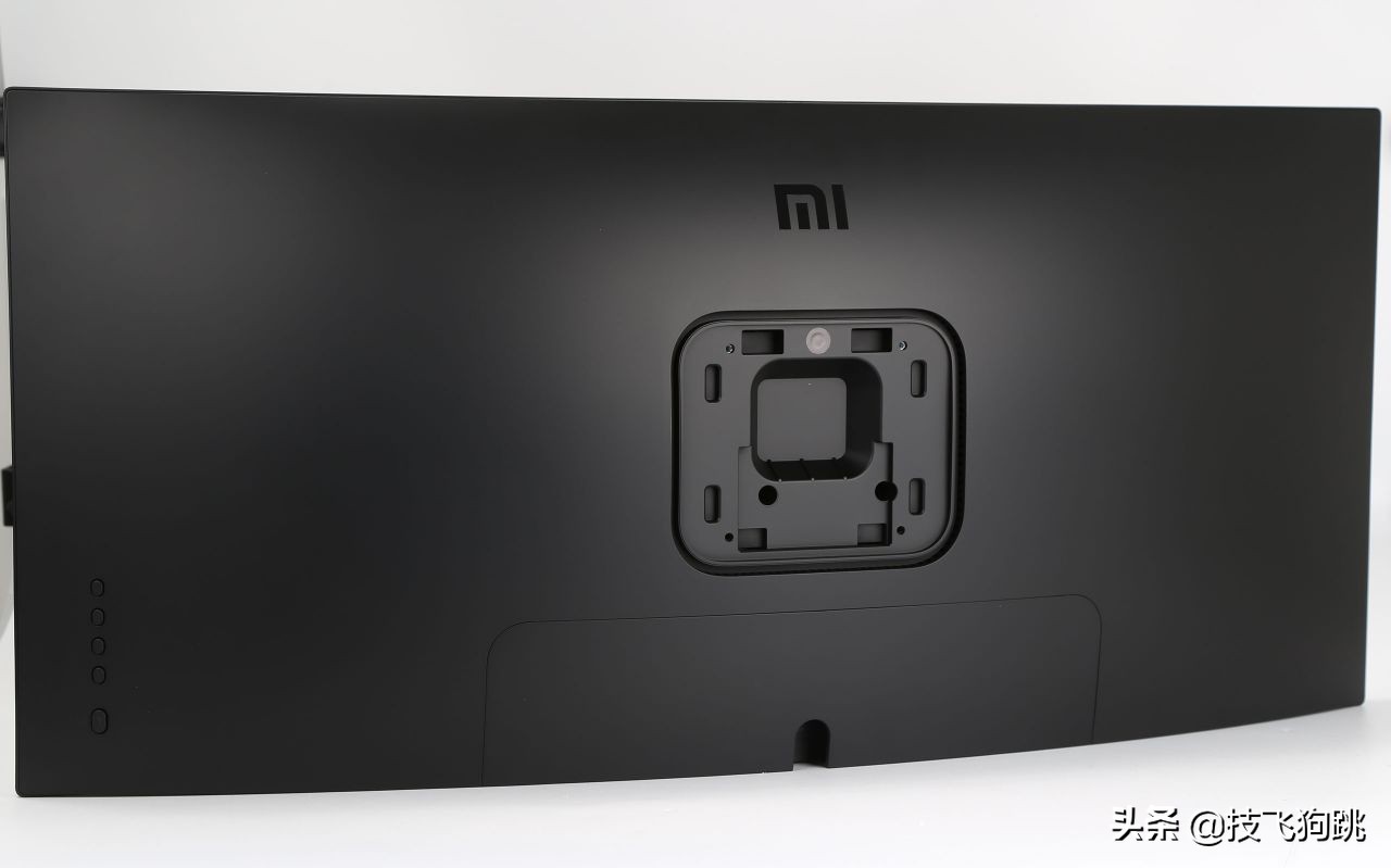 小米剑指显示器领域，小米34寸144Hz高刷新曲面带鱼屏上手体验