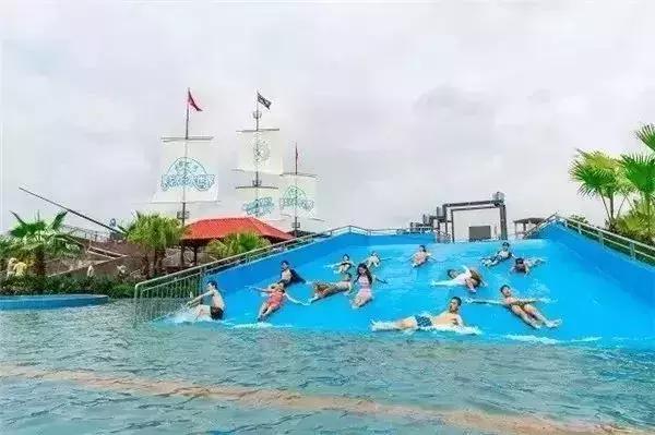 水上乐园天然泳池,水上乐园游泳玩水