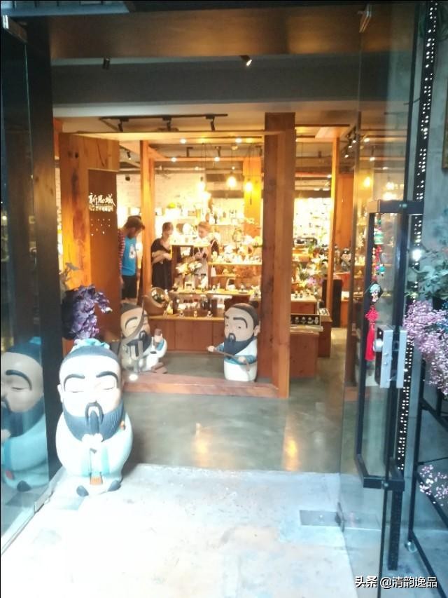 亲历诡异故事完整版,真实恐怖故事亲历者回忆