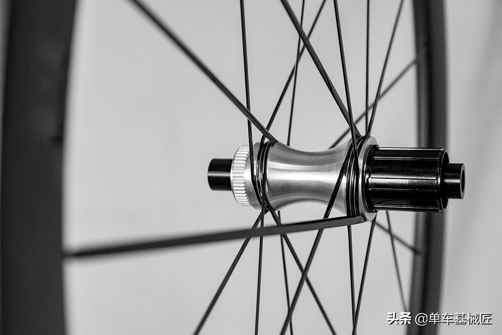最便宜的顶级轮组,新款老王轮组
