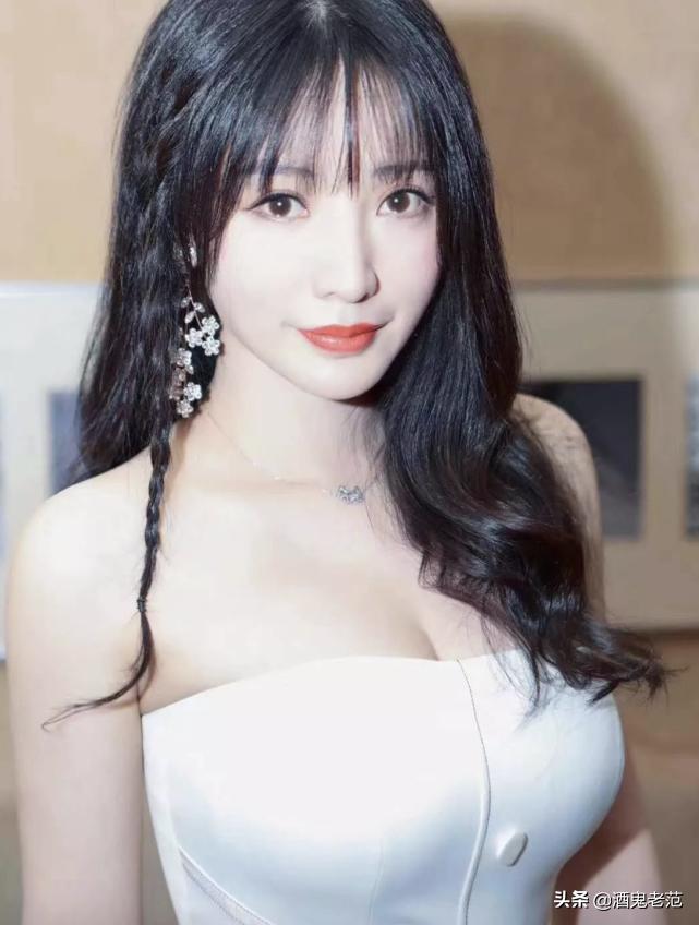 柳岩谈40岁征婚,39岁柳岩依旧魅力不减