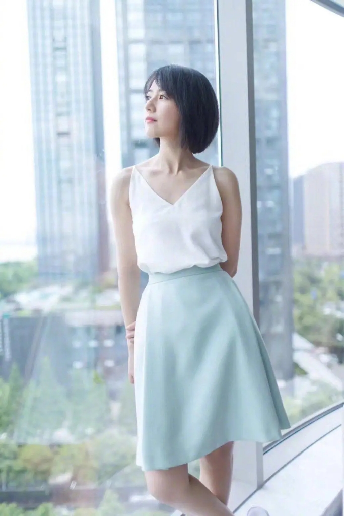 胯宽臀大怎么解决,胯宽臀围大穿哪款