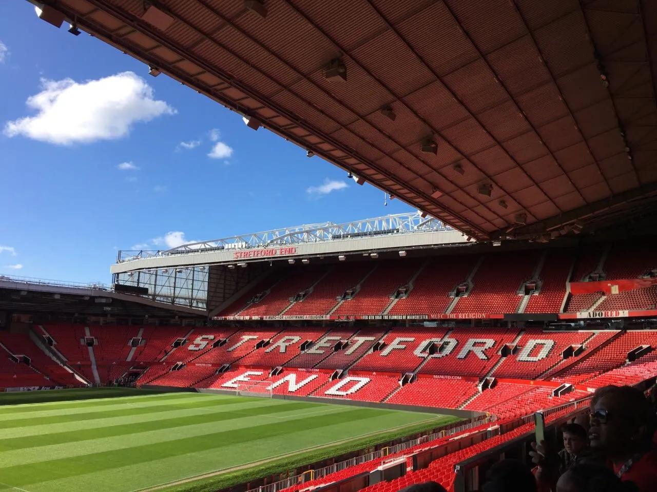 老特拉福德球场英格兰队,老特拉福德球场曼联标志