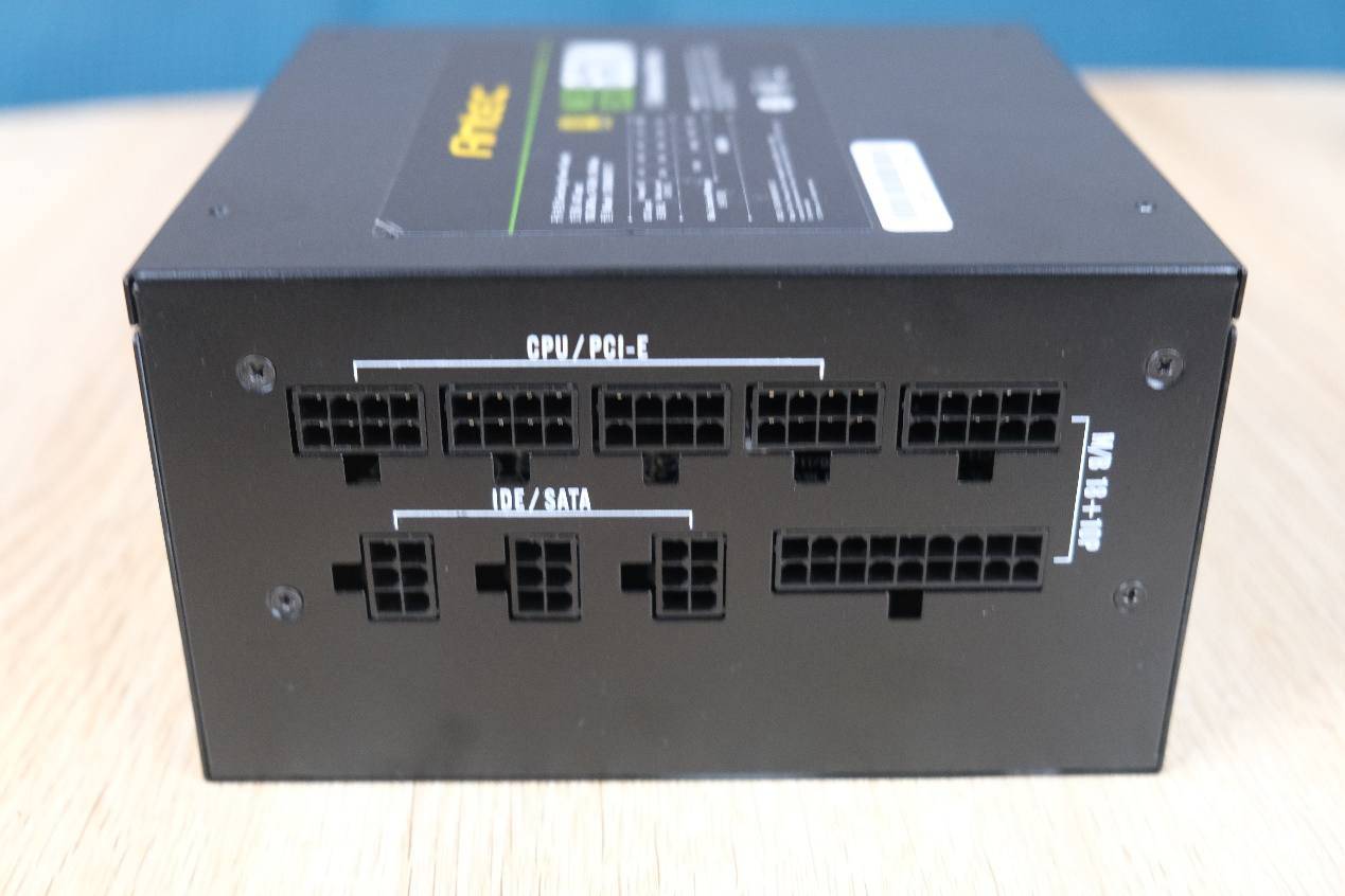 一般电脑装机装不装显卡,3500无显卡过渡装机配置推荐