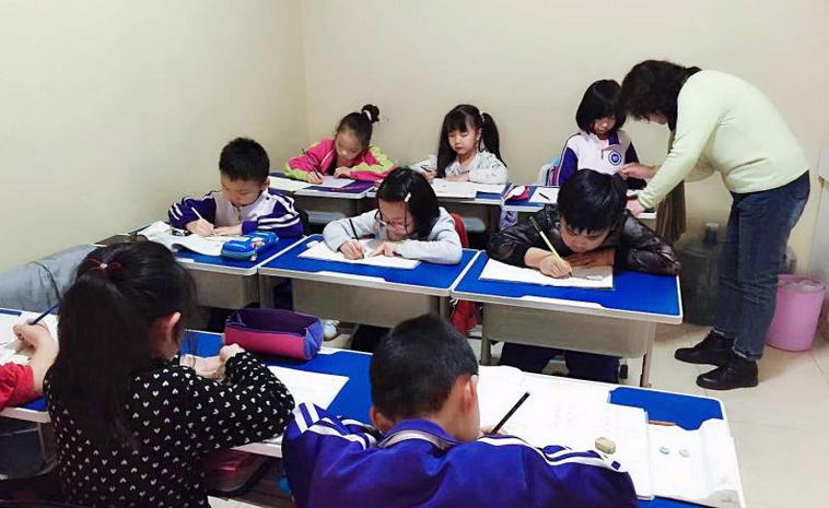 为什么把孩子放到托管班上,孩子去托管需要注意哪些问题