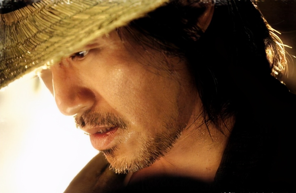 长江七号张雨绮笑周星驰帅片段,长江七号张雨绮与周星驰什么关系