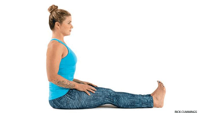 弯腰驼背矫正训练方法,改善驼背缓解肩颈酸痛的方法