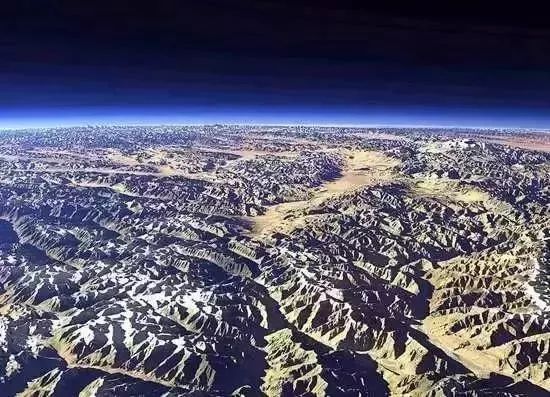 新疆喀什到巴基斯坦需要怎么过去,喀什通巴基斯坦公路